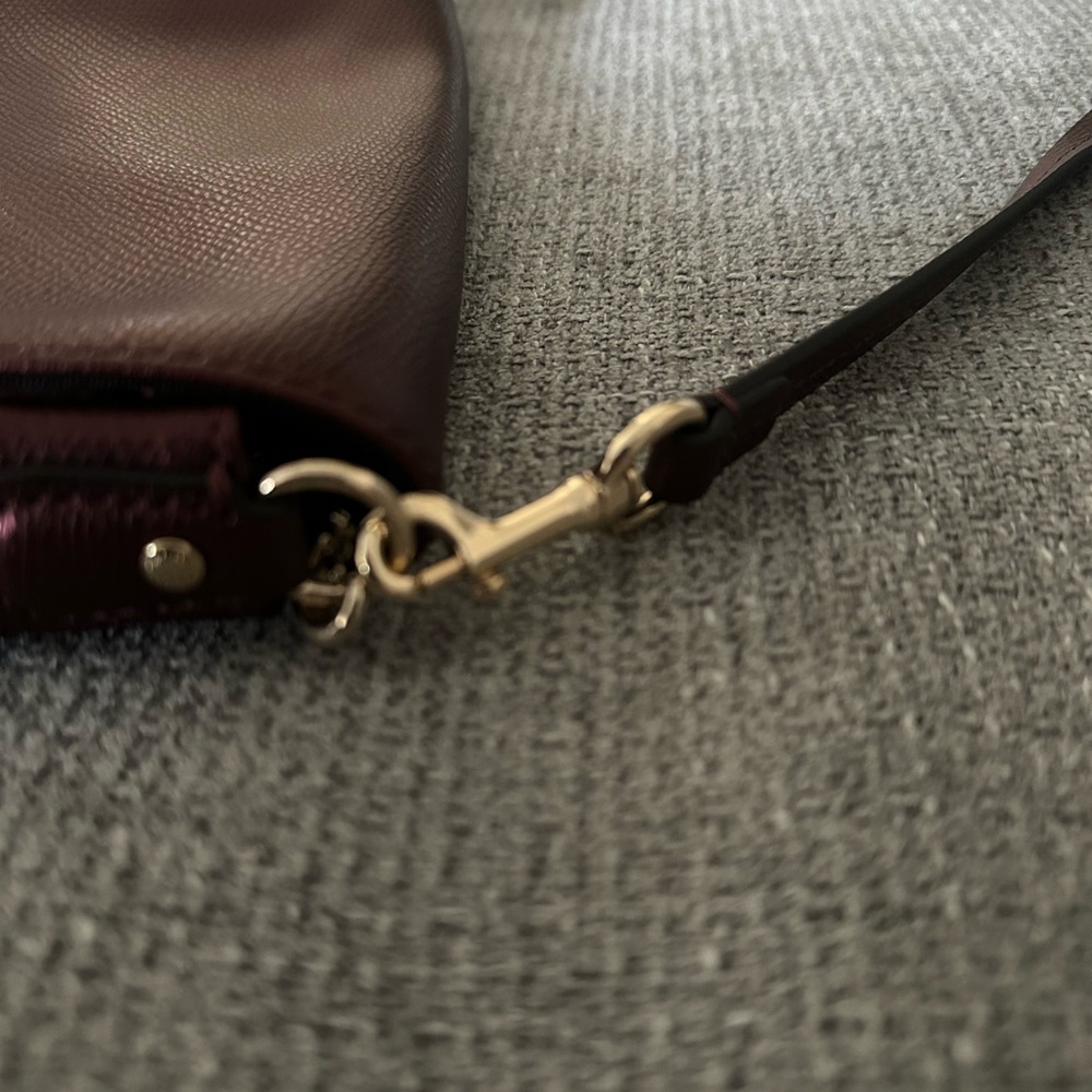 NEW! Coach Versatile Bag (Metallic Cherry) - Picture 7 of 13